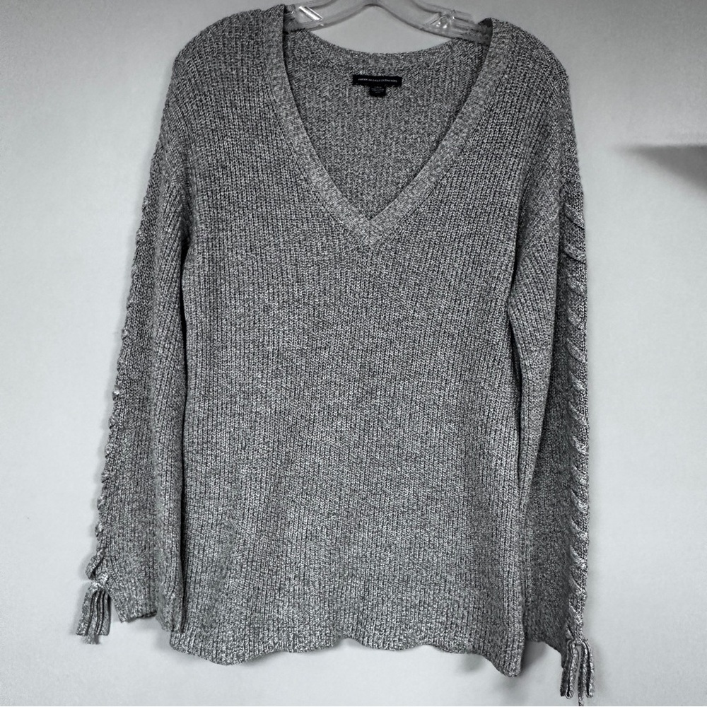 American Eagle Outfitters Gray, Cable Knit Sleeves, V Neck Sweater Preppy Y2K, S